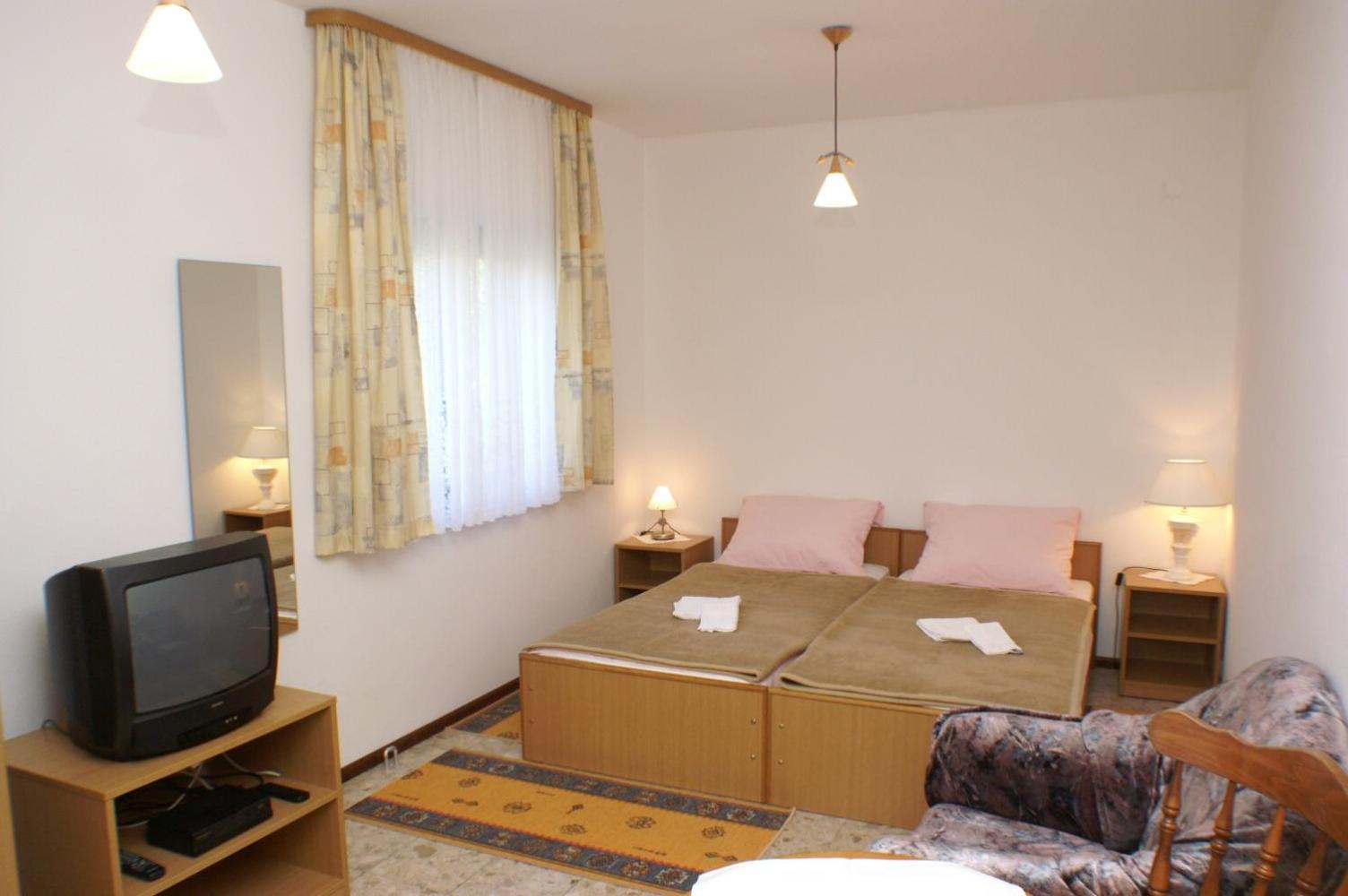 Apartments By The Sea Orebic, Peljesac - 4496 Luaran gambar
